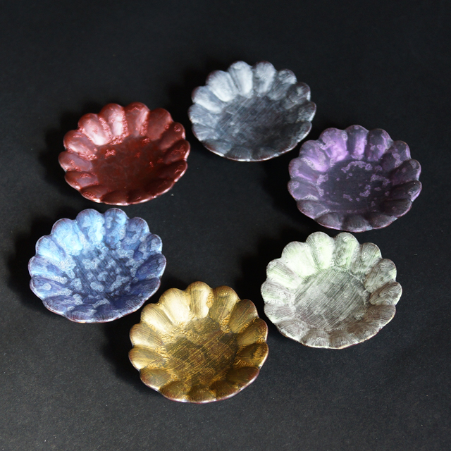 【和食器通販　金照堂】　lin　（りん）　シリーズ有田　金善窯　花型　豆皿