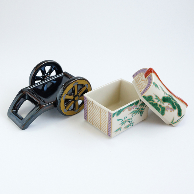 錦松竹梅 御所車蓋物