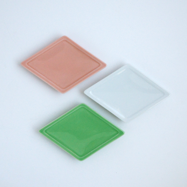 一文字菱型銘々皿