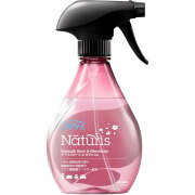 【完売】ファブリーズ ナチュリス 除菌消臭スプレー 布用 ダマスクローズ&ゼラニウム 本体 370mL
