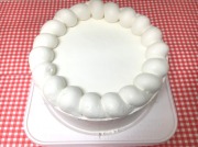 米粉クリームホールケーキ