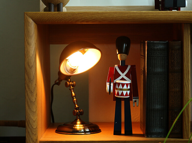 テーブルランプ