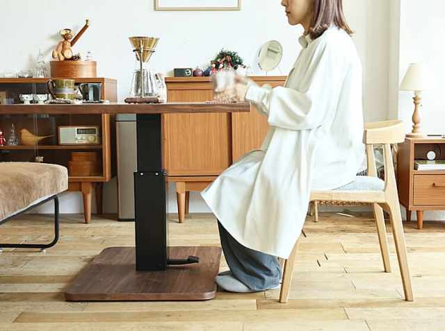 ダイニングテーブル argos