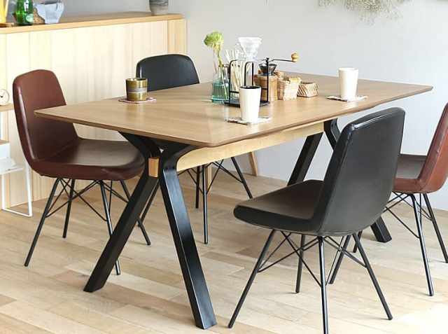 ダイニングテーブル