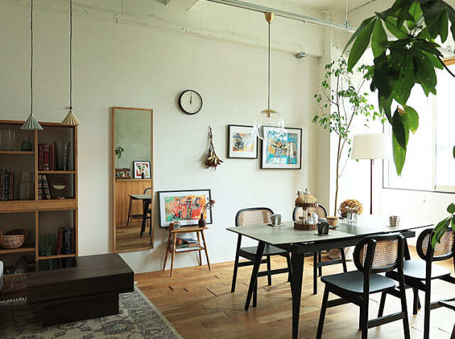 the Armchair 1957 パネルアート　ヴィンテージ　キャンバスアート アートインテリア/キャンバス_AC10-5050 Eden the Elephant