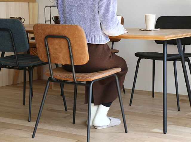 ダイニング beeg