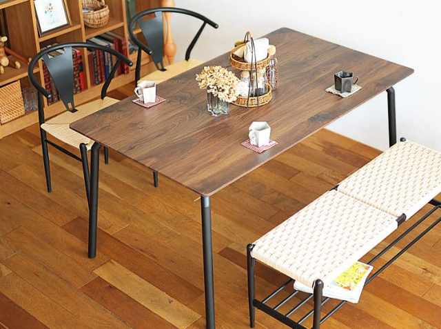 ダイニングテーブル clit（クリット）｜北欧・ヴィンテージインテリア