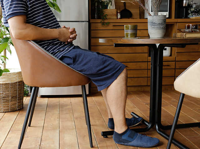 円形ダイニングテーブル Danz(ダンズ)｜北欧・ヴィンテージインテリア