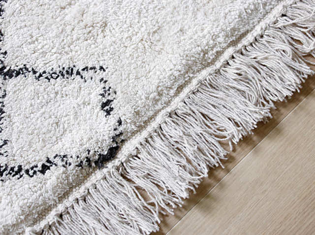 ERIVAN RUG 140x200 エリヴァンラグ ERIVAN RUG 140x200 エリヴァンラグ 【公式通販】