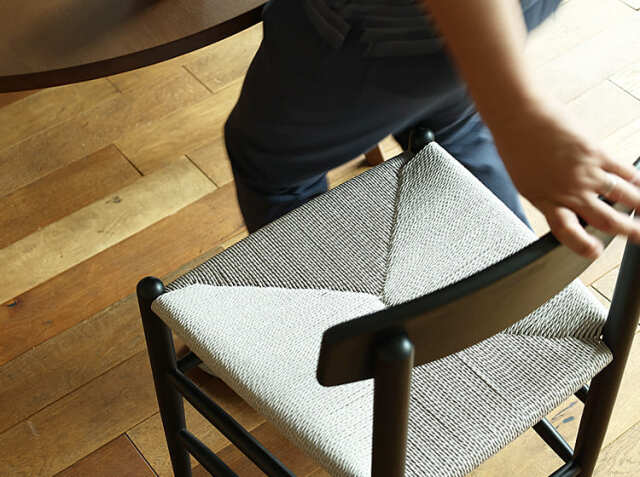 デスクチェア　form（フォーム）F7-119BK ブラック デスクチェア form（フォーム）F7-119BK ブラック デスクチェア form