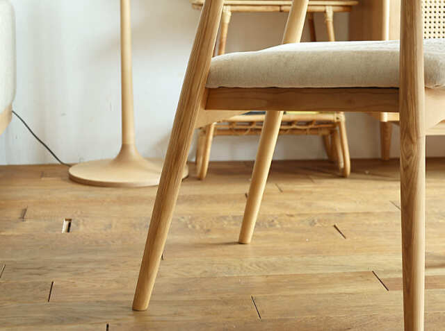 ダイニングチェア form(フォーム) 107｜北欧・ヴィンテージインテリア