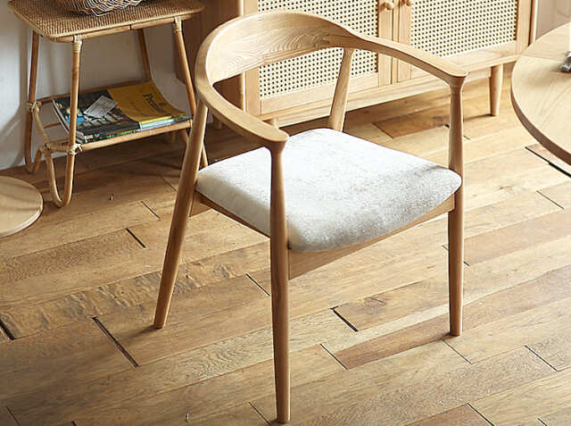 ダイニングチェア form(フォーム) 107｜北欧・ヴィンテージインテリア