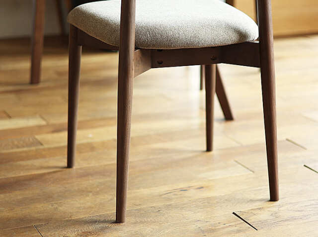 ダイニングチェア form(フォーム) 117 ブラウン｜北欧・ヴィンテージ