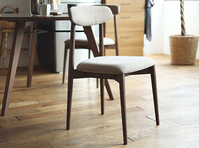 ダイニングチェア form(フォーム) 117 ブラウン｜北欧・ヴィンテージ