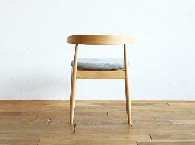 ダイニングチェア form(フォーム) ファブリック｜北欧・ヴィンテージ