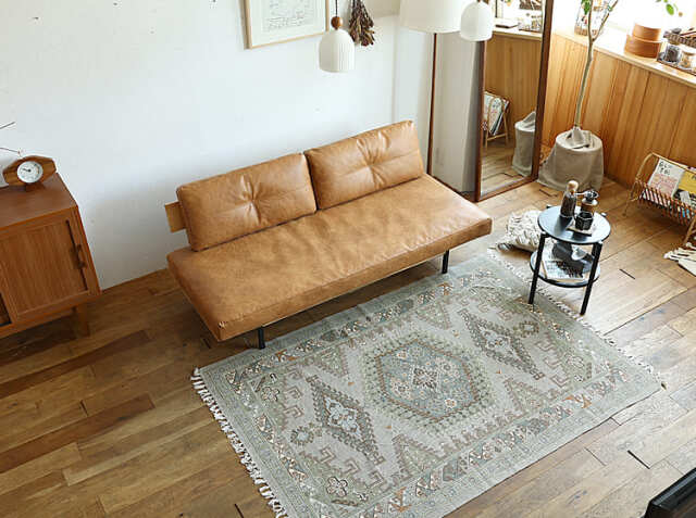 3人掛けソファー form（フォーム） キャメルカラー｜北欧