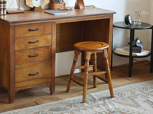 スツール Garba（ガルバ）｜北欧・ヴィンテージインテリア・家具通販