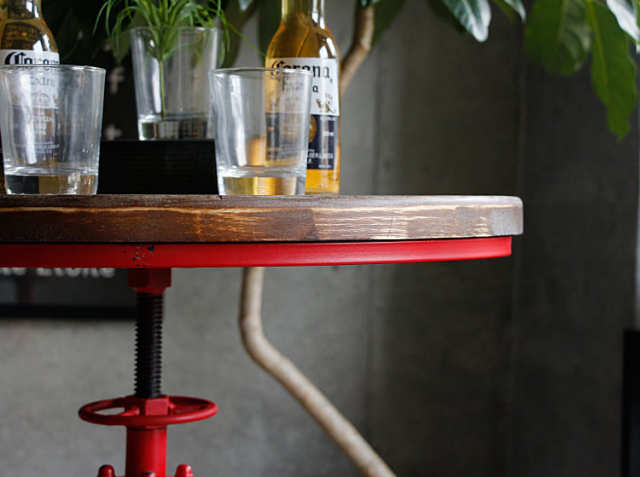 バーテーブル Gidde（ギッド）｜北欧・ヴィンテージインテリア・家具