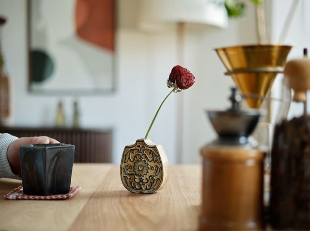 イワツキ 陶器　ヴィンテージ　フラワーベース　花瓶　かしわ窯 イワツキ 陶器 ヴィンテージ フラワーベース 花瓶 かしわ窯