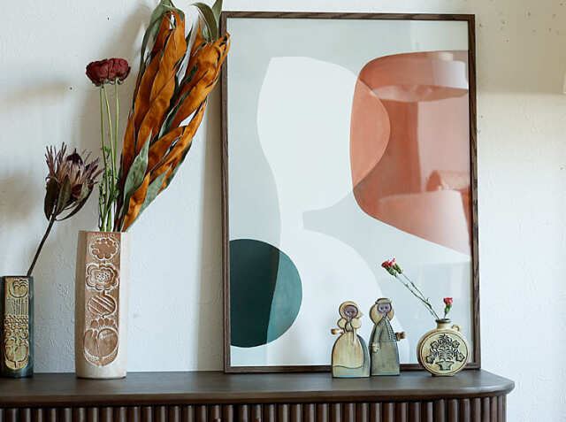 フラワーベース３角シール 1954〜1974 フラワーベース3角シール 1954〜1974 FLOWER VASE 三角立体 -M