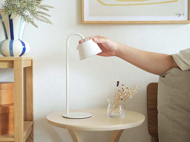 ポータブルランプ LED Magnecco（マグネッコ）｜北欧・ヴィンテージ
