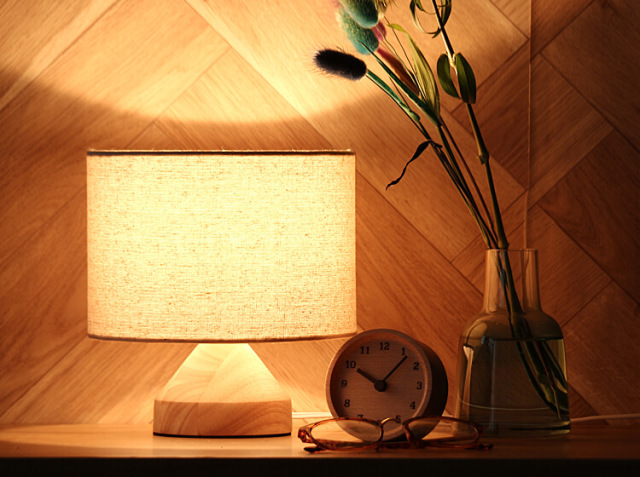 テーブルランプ MONTO（モント）｜北欧・ヴィンテージインテリア・家具