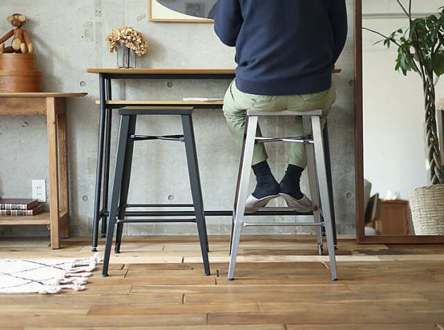 graf 木製 スツール graf ad / nauplius high stool:グラフ graf 木製 スツール graf ad / nauplius high stool:グラフ