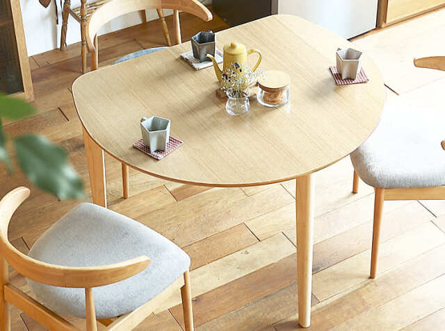 ピングー ダイニングテーブル 半円型 ピングー ダイニングテーブル 半円型 ピングー ダイニングテーブル 半