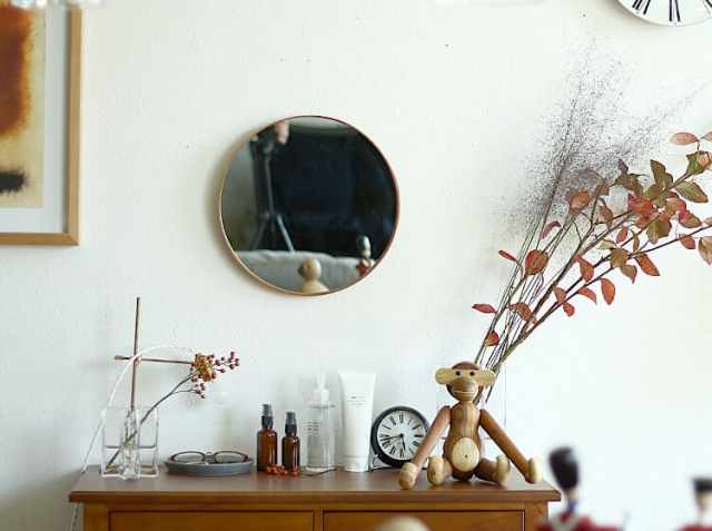 シェーカーミラー Plat（プラット）ラウンドタイプ Mサイズ｜北欧