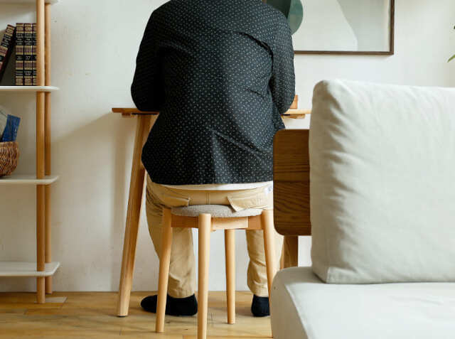 スツール poctt（ポクト）｜北欧・ヴィンテージインテリア・家具通販