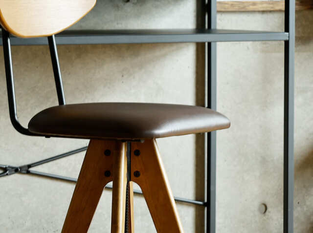 昇降式カウンタースツール Rasic（ラシック）｜北欧・ヴィンテージ