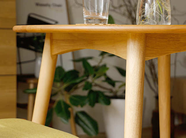 円形ダイニングテーブル REEL(リール) ナチュラル ｜北欧