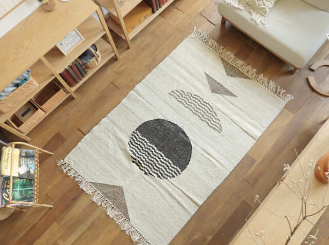 ラグマット Rintu（リンツ）｜北欧・ヴィンテージインテリア・家具通販