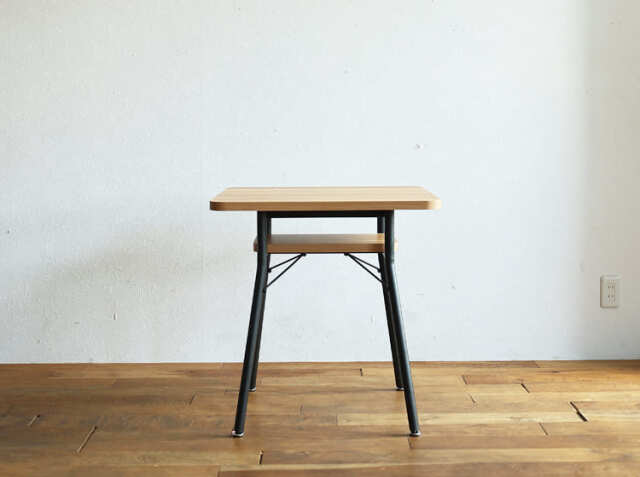 ダイニングテーブル幅65cm mild（ミルド）｜北欧・ヴィンテージ