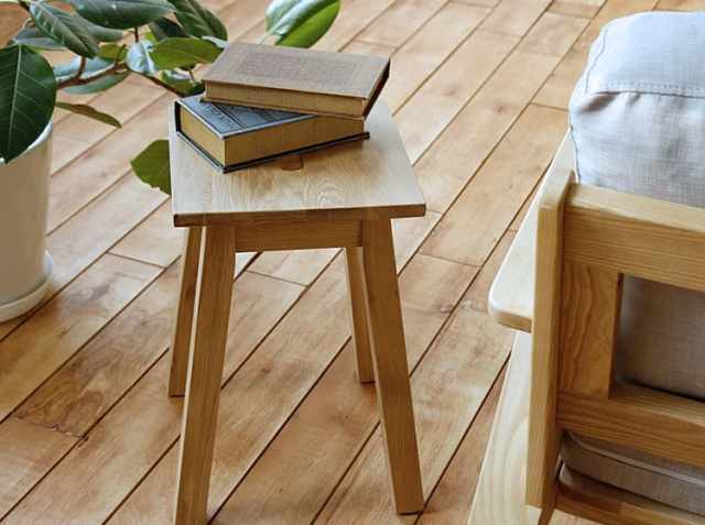 スクエアスツール Henry（ヘンリー）｜北欧・ヴィンテージインテリア