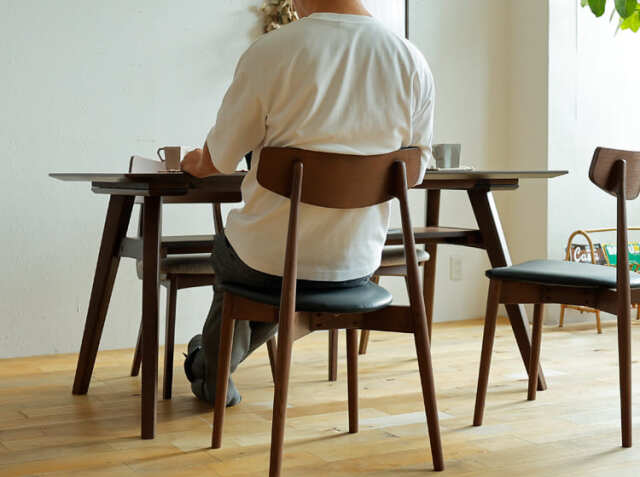ダイニングチェア Sovl(ソヴル) ブラウンタイプ｜北欧・ヴィンテージ