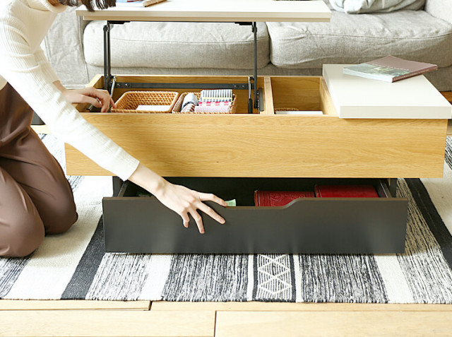 昇降式テーブル