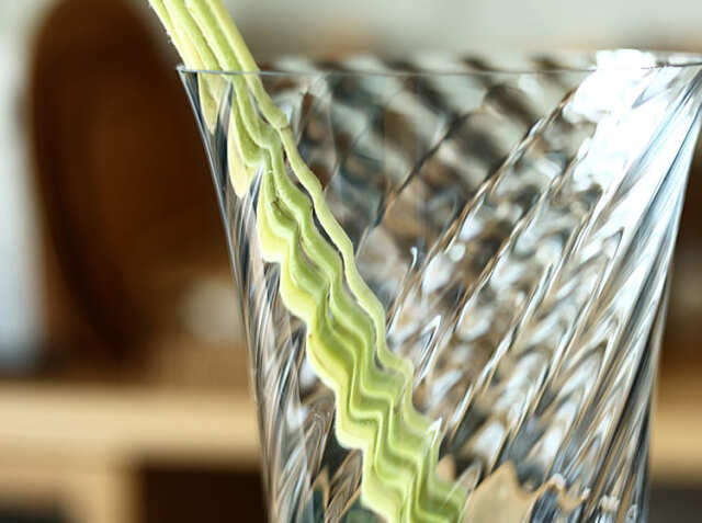 STILLEBEN フラワーベース Concave Vase Swirl 高さ20cm Atlantic Blue