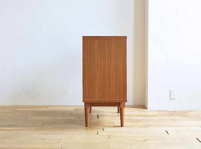 送料込み　IKEA ストックホルム　キャビネット　ウォールナット　北欧 送料込みIKEA ストックホルムキャビネットウォールナット北欧