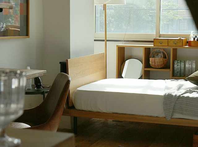 ベッド UNIK（ユニック） シェルフ付きタイプ｜北欧・ヴィンテージ