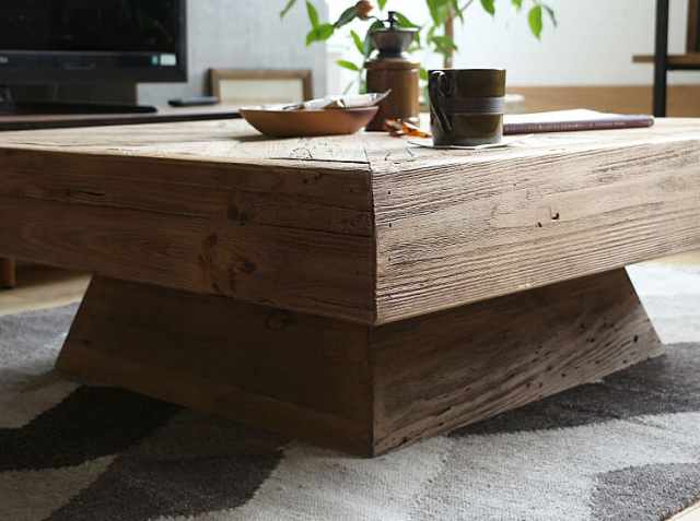 お部屋がリラックス空間に♪ナチュラルな古材テイストのセンター