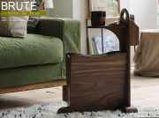 サイドテーブル