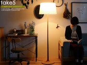 フロアーランプ take5（テイクファイブ）