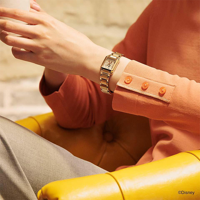 【新品未使用】シチズンエル　EW5609-58W シチズン エル CITIZEN L エコドライブ EW5609-58W ディズニー