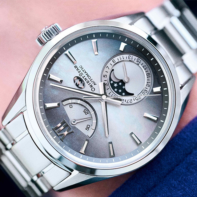 【美品】オリエントスター M34限定モデルRK-AY0201A 箱保替えバンド付 美品】オリエントスター M34限定モデルRK-AY0201A 箱保替えバンド付