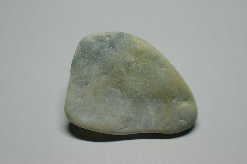 糸魚川産　翡翠原石　