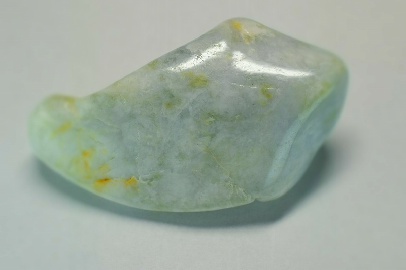 糸魚川産　翡翠原石