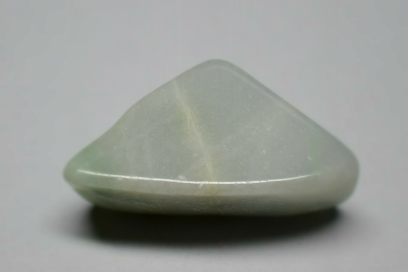糸魚川産　翡翠原石