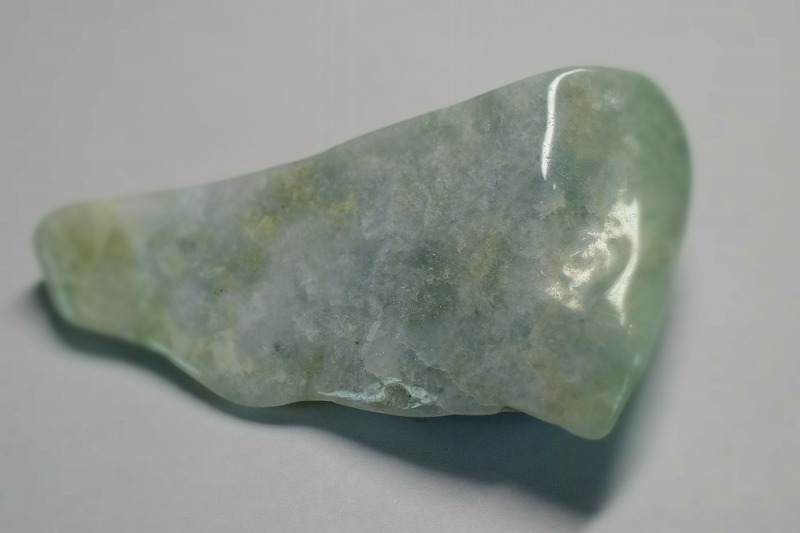 糸魚川産　翡翠原石　