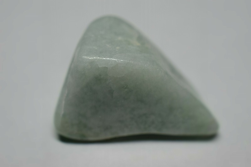 糸魚川産　翡翠原石